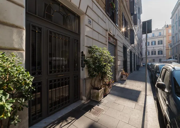 Guesthost - Termini Live Laugh&love Rome